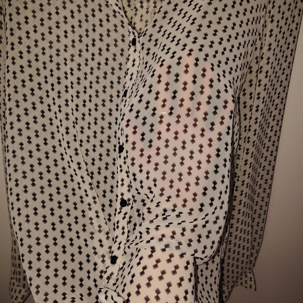Stylish Black and White Men's Button Down Shirt
